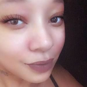 Meet your Posher, Cassandra